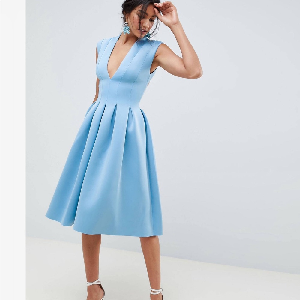 Scuba plunge open back midi cocktail wedding dress